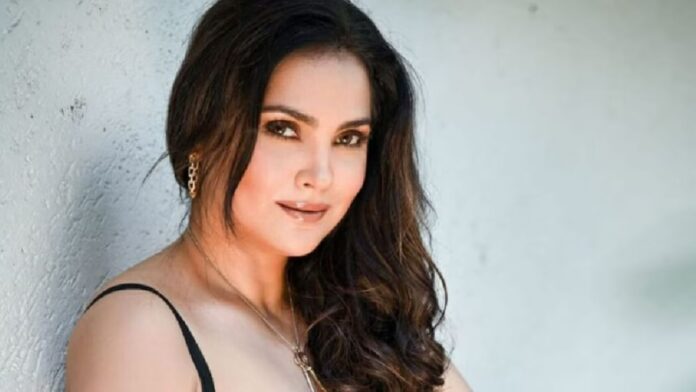 Lara Dutta ने बताया मुंबई और दुबई के बीच बिता रही हैं अपनी जिंदगी