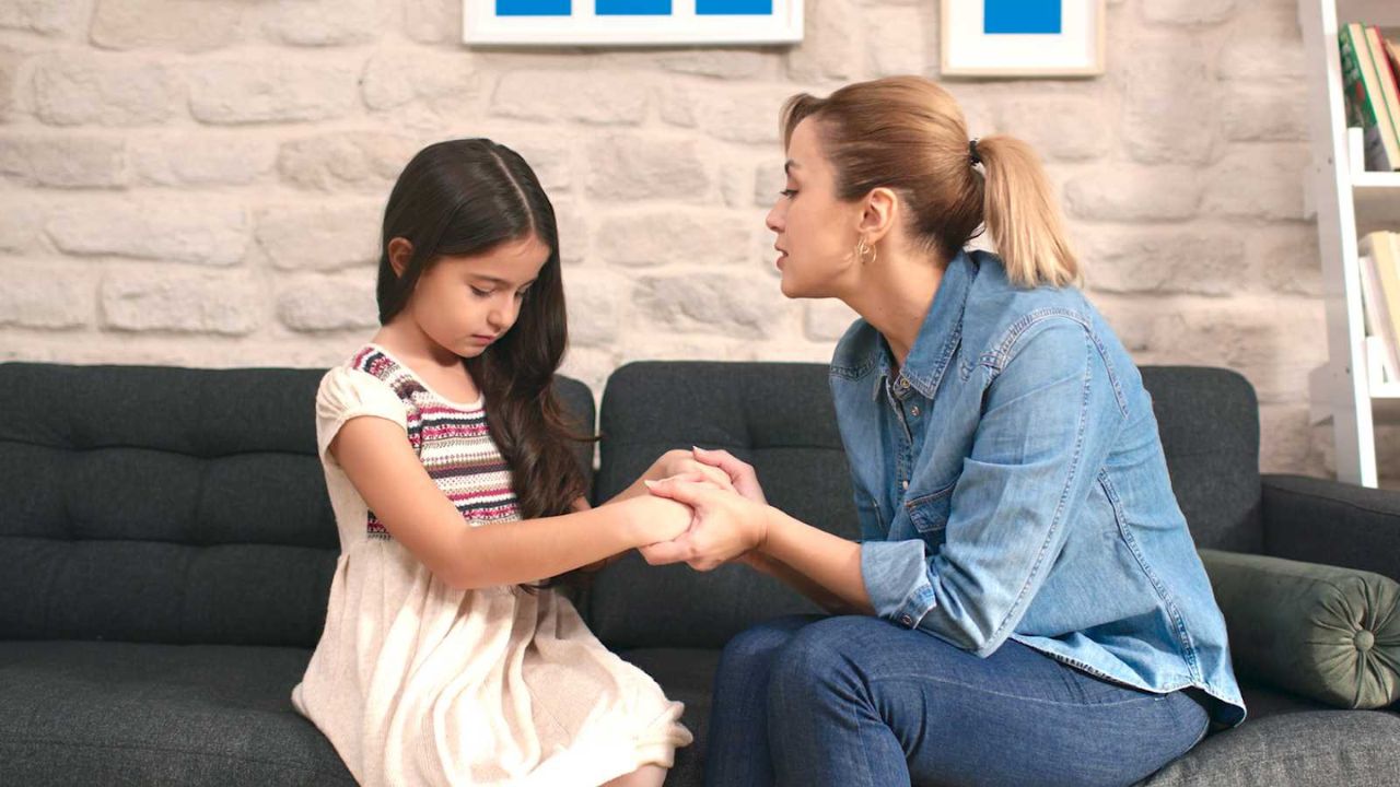 Periods In Early Age: समय से पहले पीरियड्स! ये आदतें आपकी बच्ची को समय से पहले बना सकती हैं बड़ी