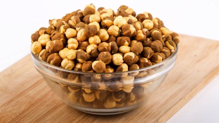 Roasted Gram: स्वास्थ्य के लिए भुने चने के अद्भुत फायदे! जानें कैसे ये गंभीर बीमारियों से बचाएं