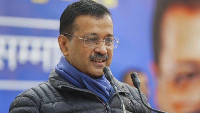 Delhi news: दिल्ली की राजनीति में चुपचाप लौटे केजरीवाल ने युवाओं को बनाया नया हथियार