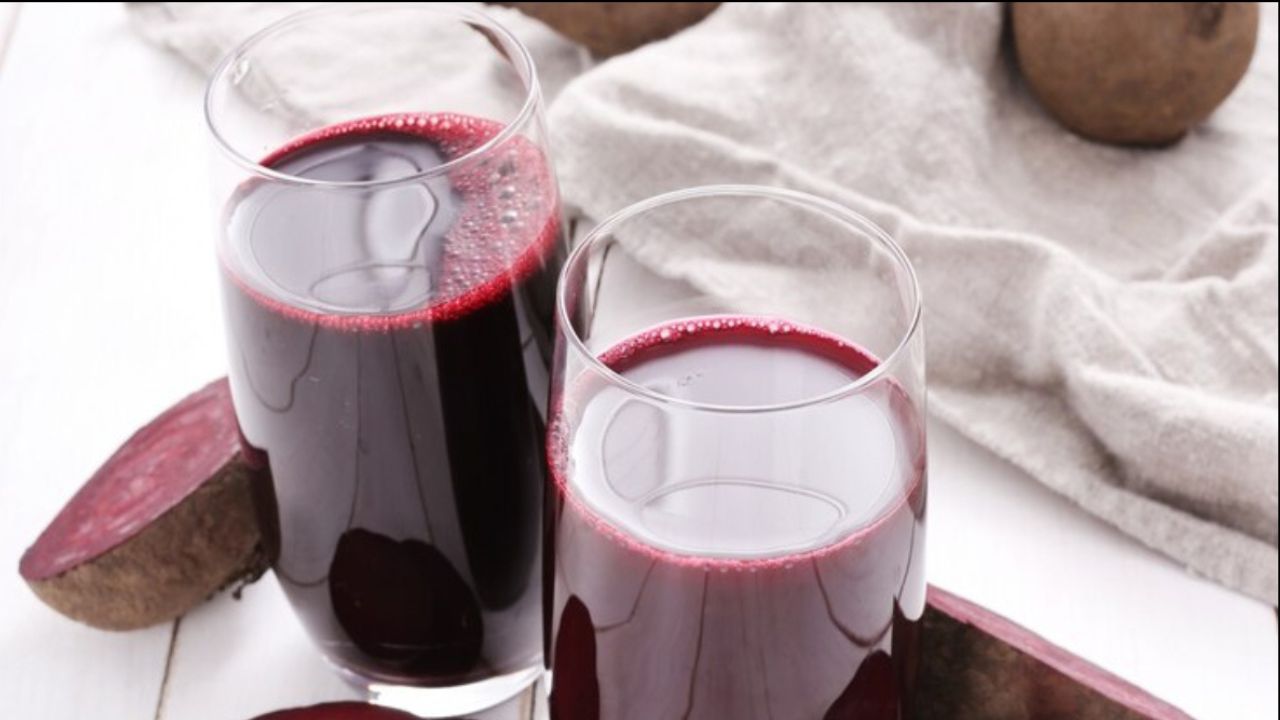 Beetroot juice: चुकंदर का जूस क्यों है स्वास्थ्य के लिए एक छुपा हुआ खजाना! जानिए वजह 
