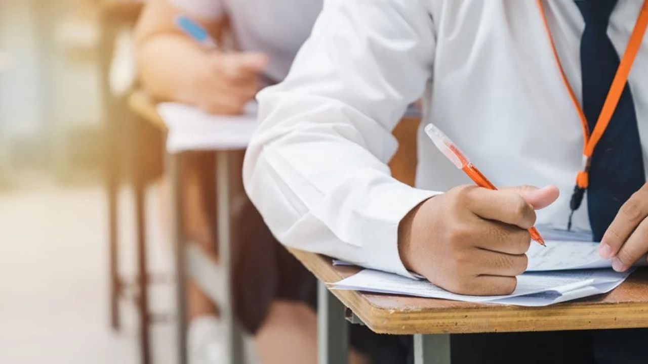 UGC NET 2025 का टाइमटेबल हुआ जारी क्या आपकी तैयारी पूरी है जानिए डेट से जुड़ी हर डिटेल