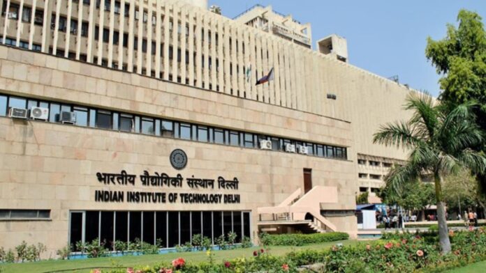 B. Tech In Design: तकनीक और रचनात्मकता का संगम B. Tech इन डिजाइन बना सकता है करियर को शानदार! IIT लेकर आया है शानदार अवसर