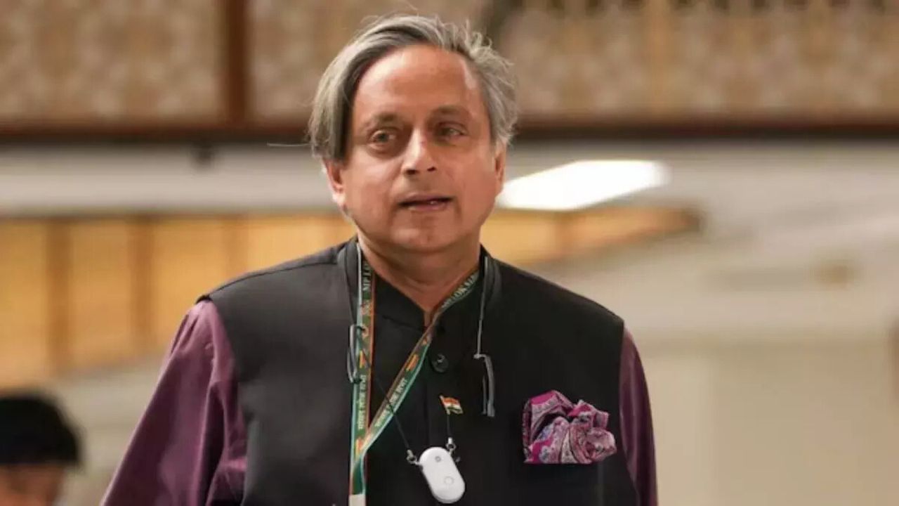 क्या Shashi Tharoor बनेंगे केरल के अगले सीएम? एक पोस्ट से मच गया सियासी तूफान