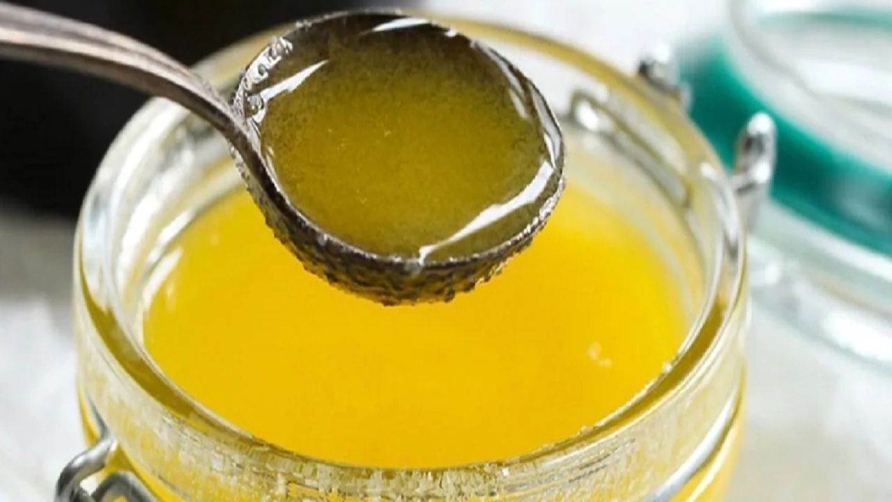 Ghee Benefits: घी का एक चम्मच रोज़ाना! थकान से लेकर त्वचा तक हर दर्द की दवा